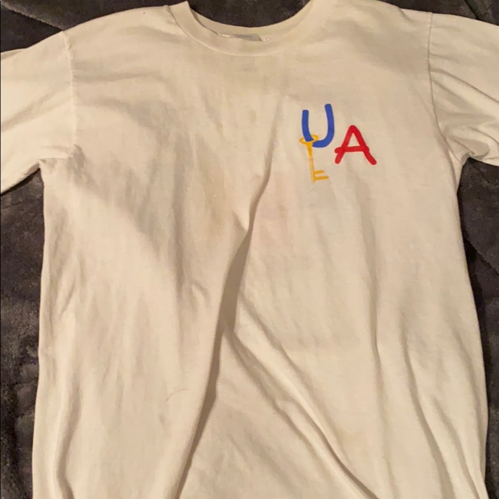 White t shirt